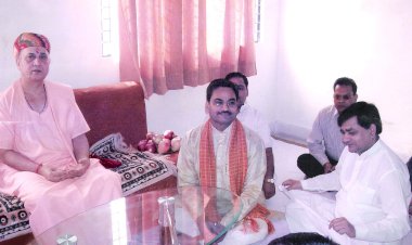 Meeting with SHRI VIJAY KAUSHAL JI MAHARAJ