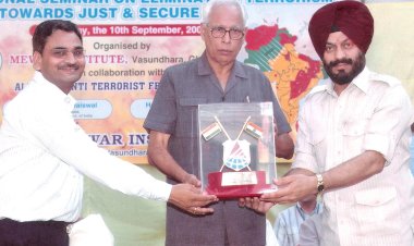 Awarded with  Sh. Maninderjeet Singh Bitta, Chairman of the All-India Anti-Terrorist Front (AIATF)