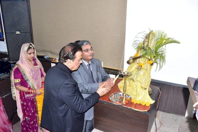 Visit of Dr. J.C Chaudhry, Chairman of Aakash Education Services Ltd. (AESL) at Mewar University Campus (Chittorgarh).